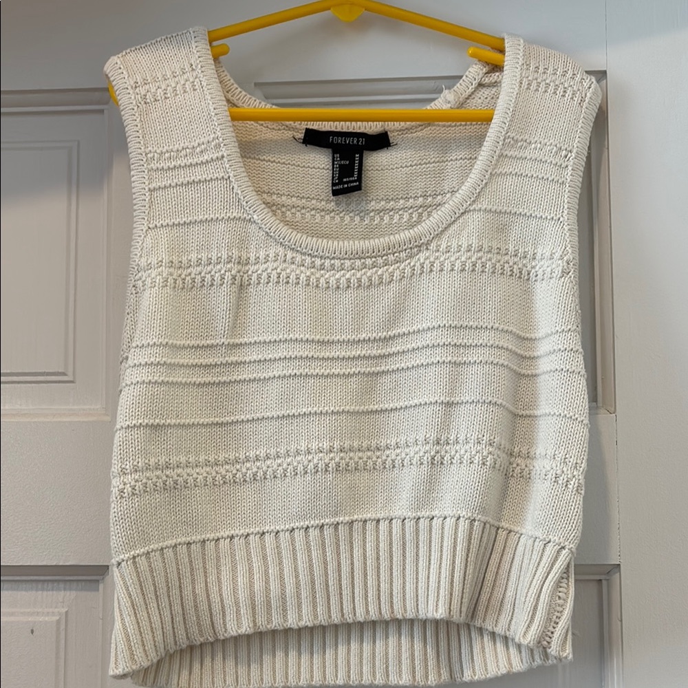White Knitted Sleeveless Top